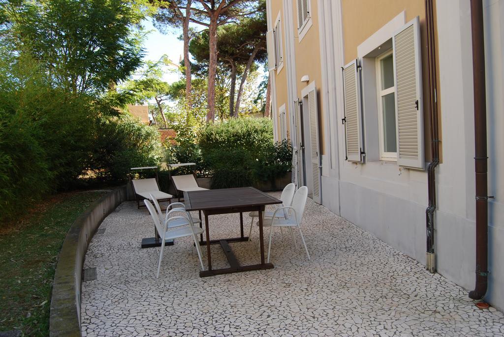 Ceccarini Suite Riccione Eksteriør bilde